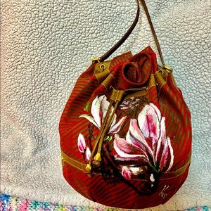 Custom painted Authentic Gucci Collection /Italy